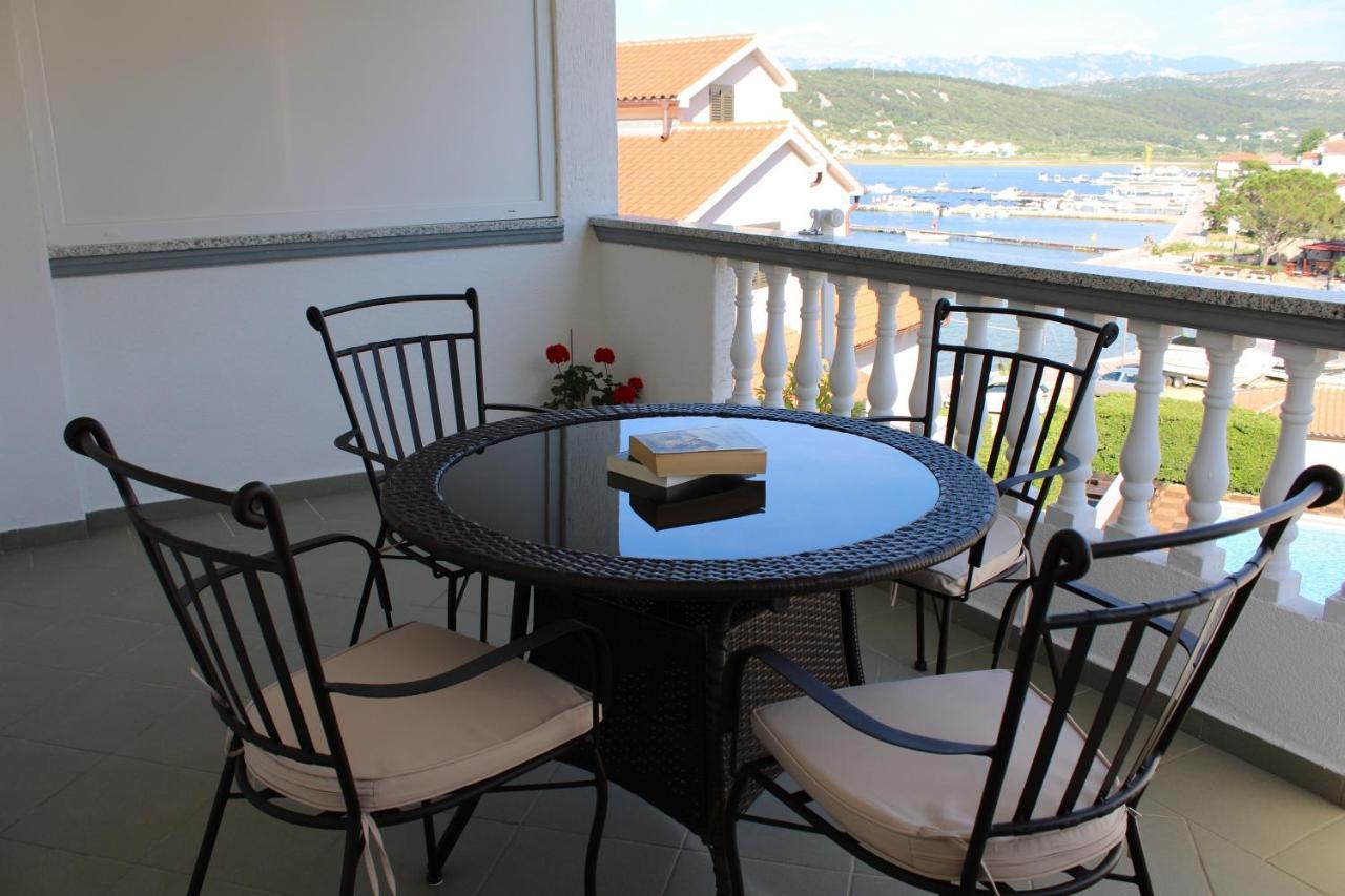 Apartmani Sanjin Tariba Supetarska Draga Exterior foto