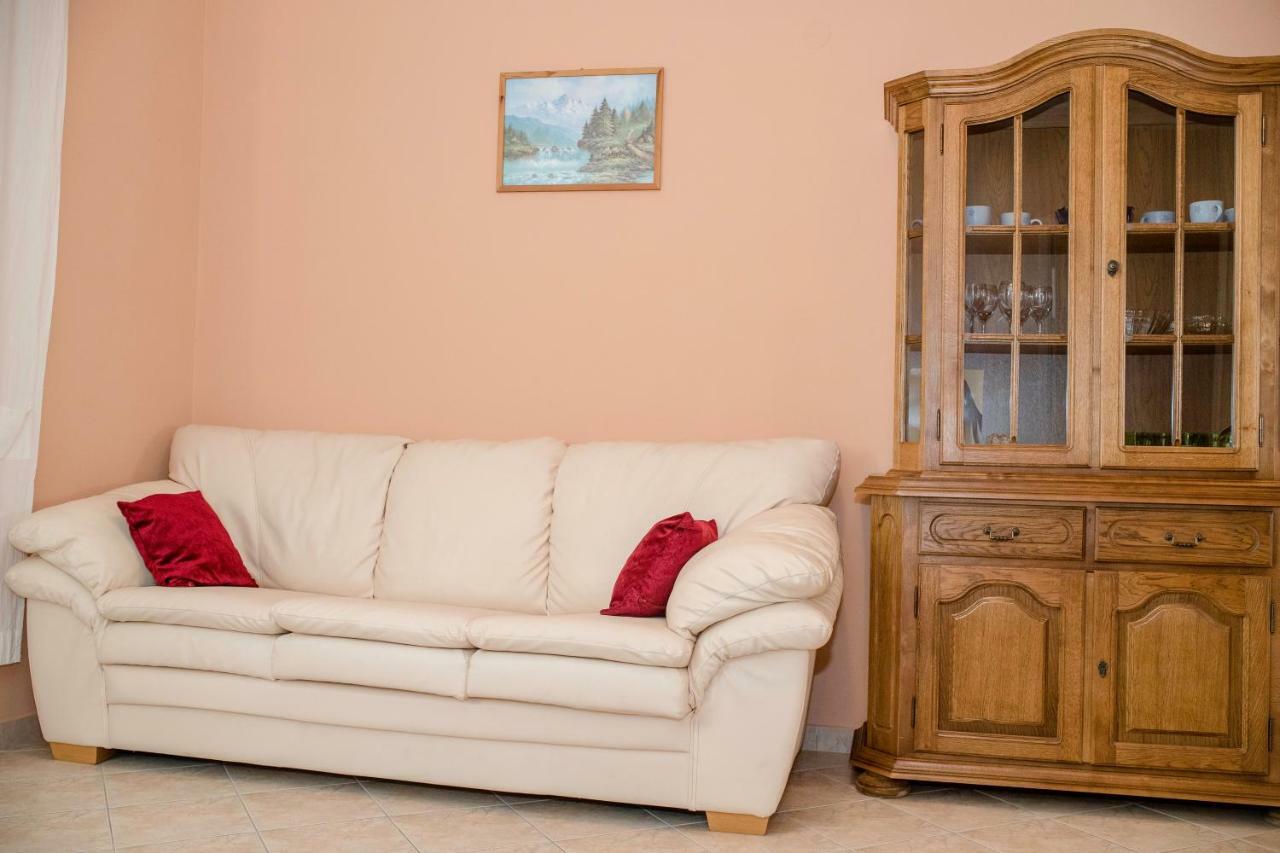 Apartmani Sanjin Tariba Supetarska Draga Exterior foto